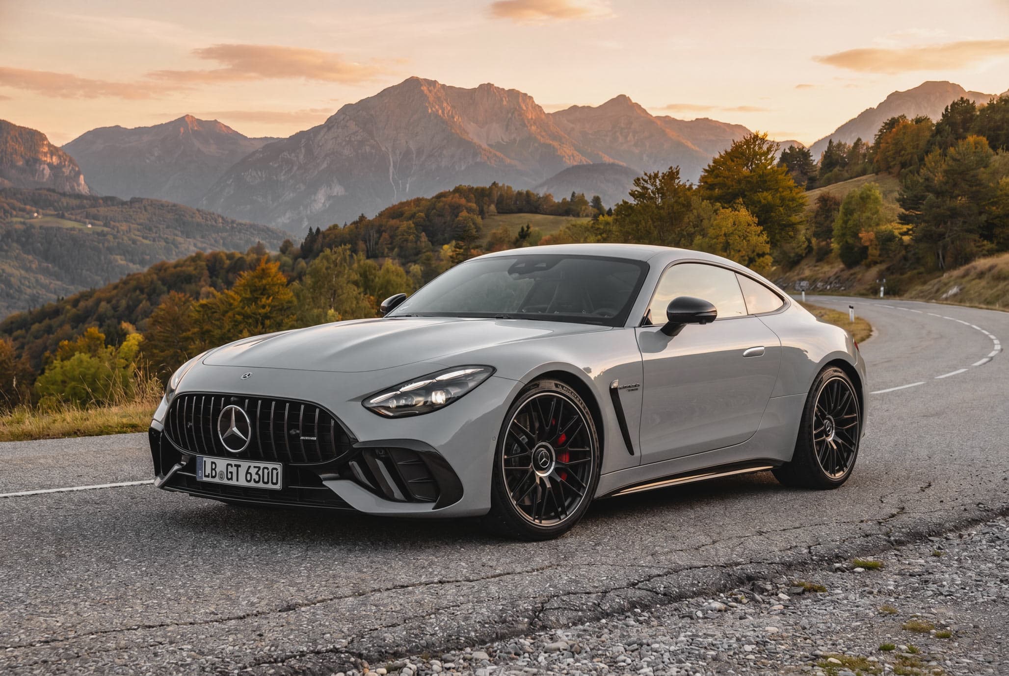 Mercedes-AMG GT 63 4MATIC+ Coupé 3